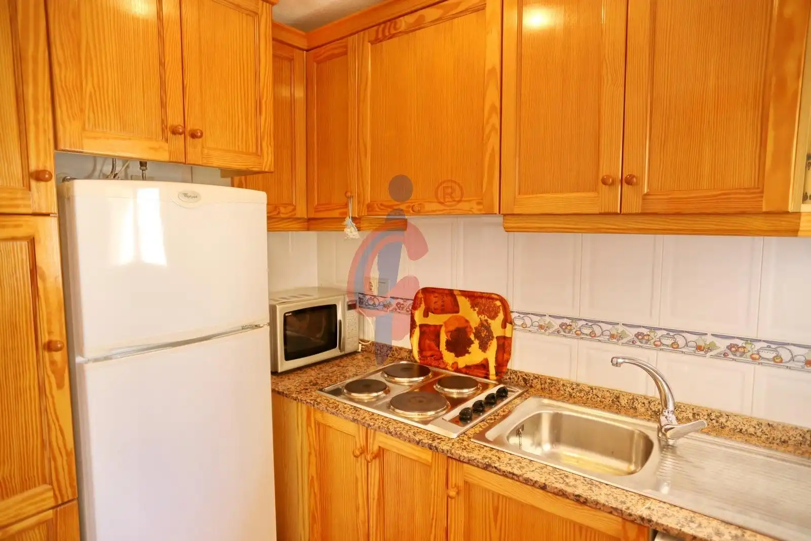 Cuina de Apartament en venda en Guardamar del Segura amb Terrassa i Moblat