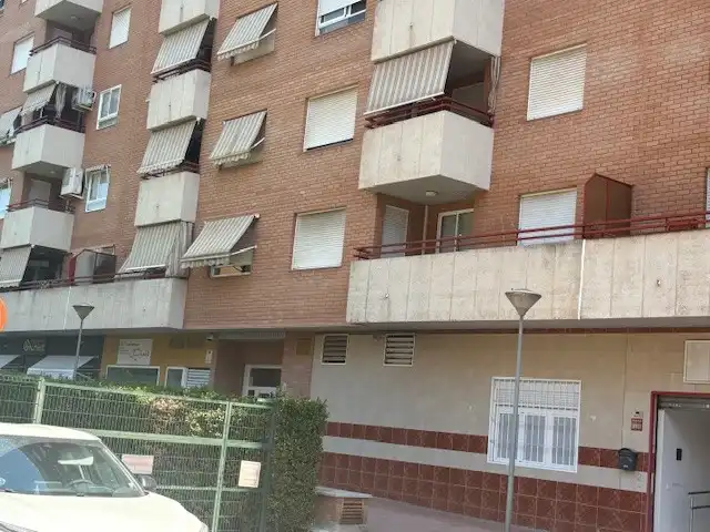 Vista exterior de Pis en venda en El Rabal