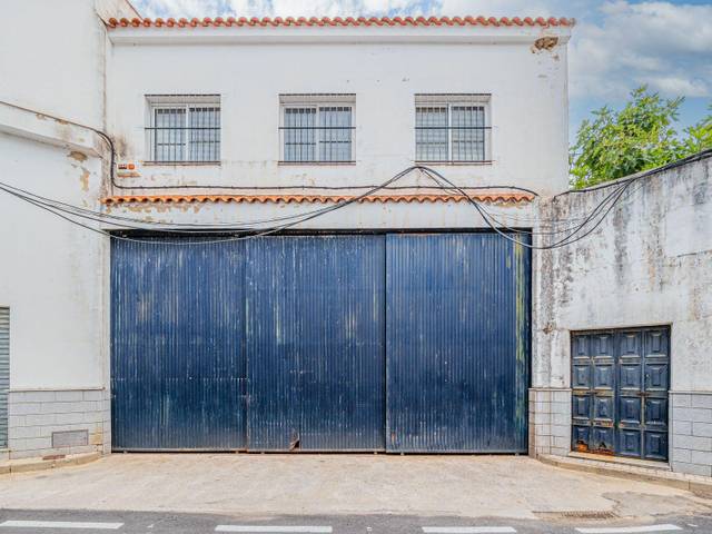 Nave industrial en Venta en Alferez Manuel Romero, 21 en Jabugo