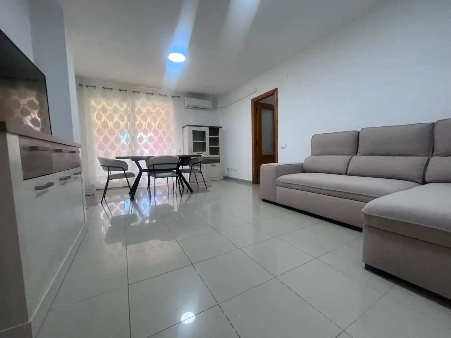 Wohnzimmer von Wohnung zur Miete in Puçol mit Klimaanlage, Heizung und Privatgarten