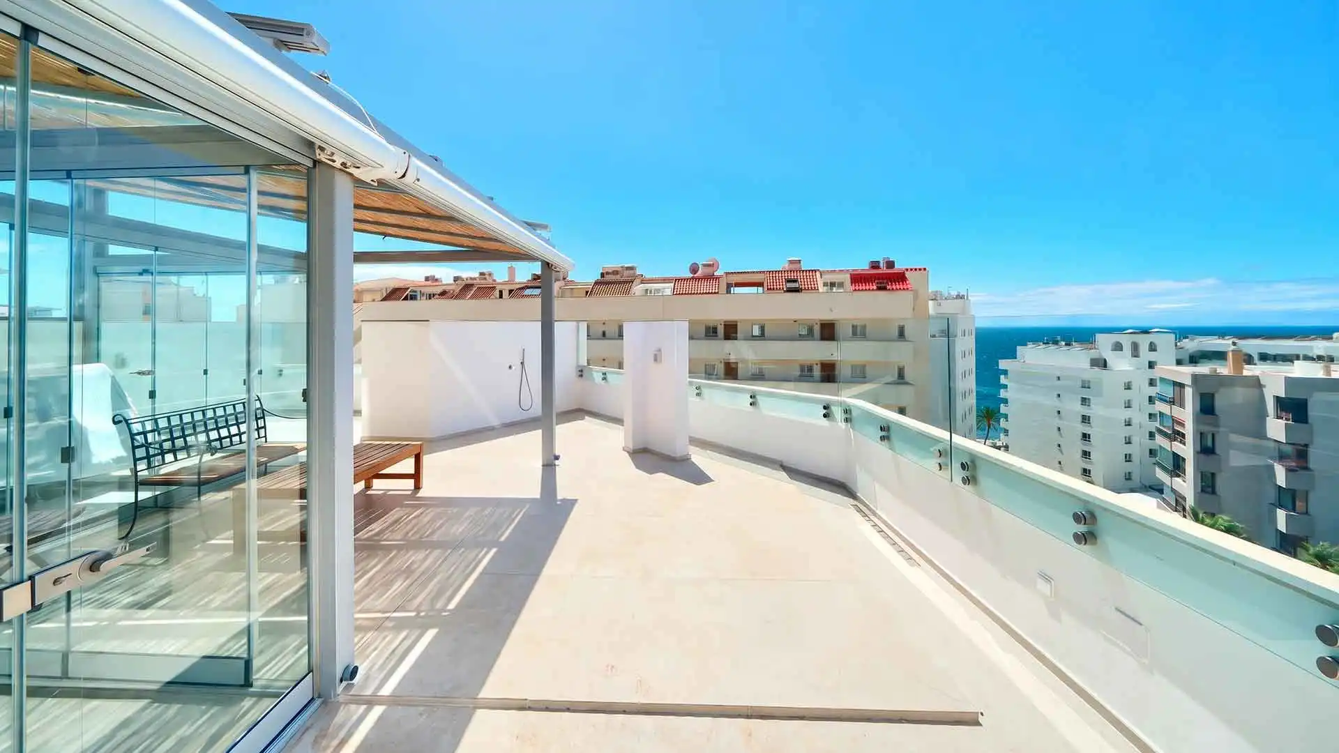 Àtic amb piscina en venda a Marbella Centro, imagen 9