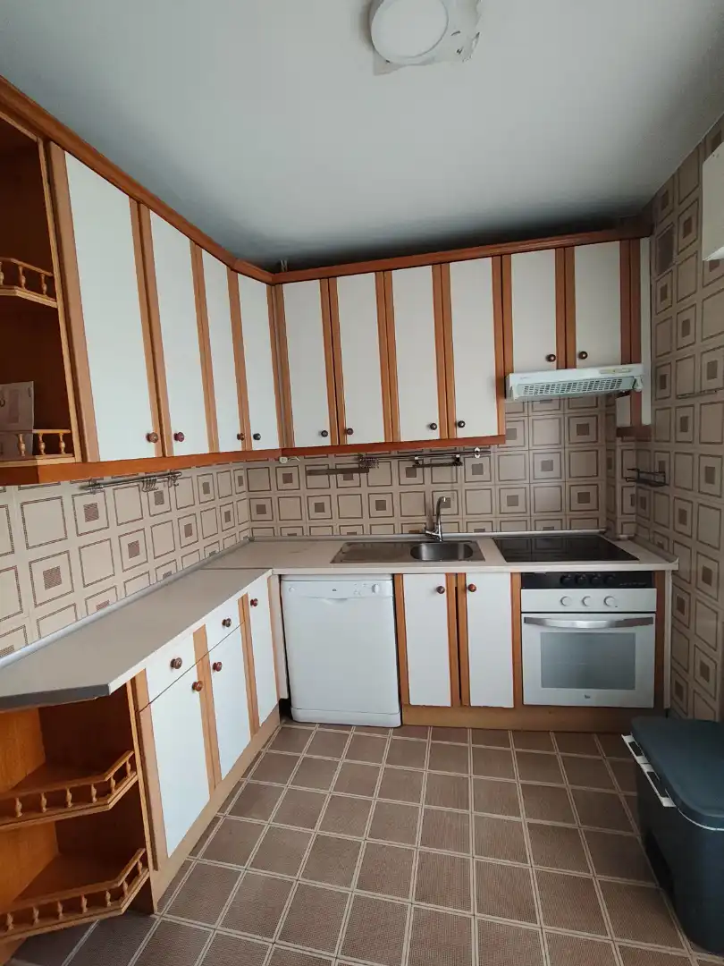 Kitchen of Flat for rent in Getafe  with Air Conditioner, Heating and Parquet flooring