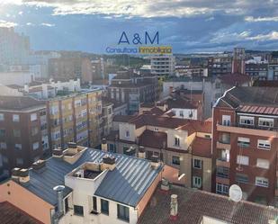 Vista exterior de Àtic en venda en Valladolid Capital amb Aire condicionat i Terrassa