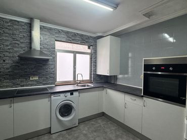 Appartement avec ascenseur à vendre à Calle José Hierro 8