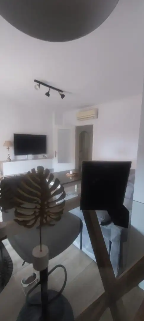 Sala d'estar de Pis en venda en Dos Hermanas amb Aire condicionat, Calefacció i Traster