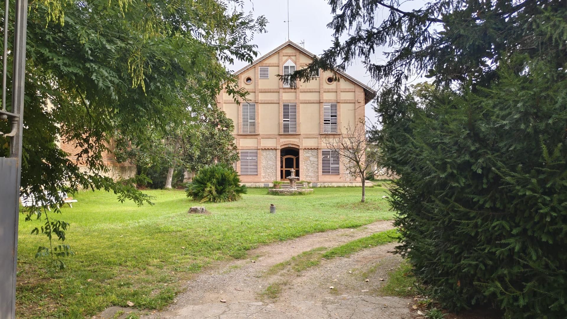 Exterior view of House or chalet for sale in Cassà de la Selva  with Heating and Private garden