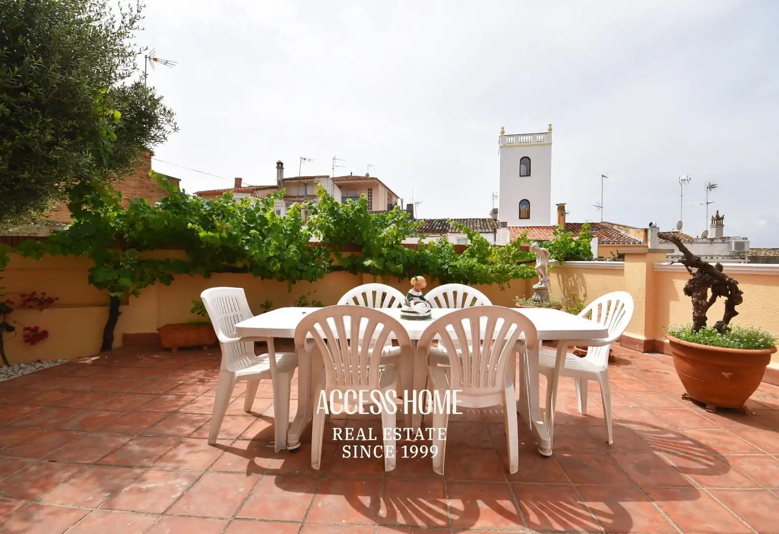 Terrace of Houses for sale in Tiana  with Air Conditioner, Heating and Terrace