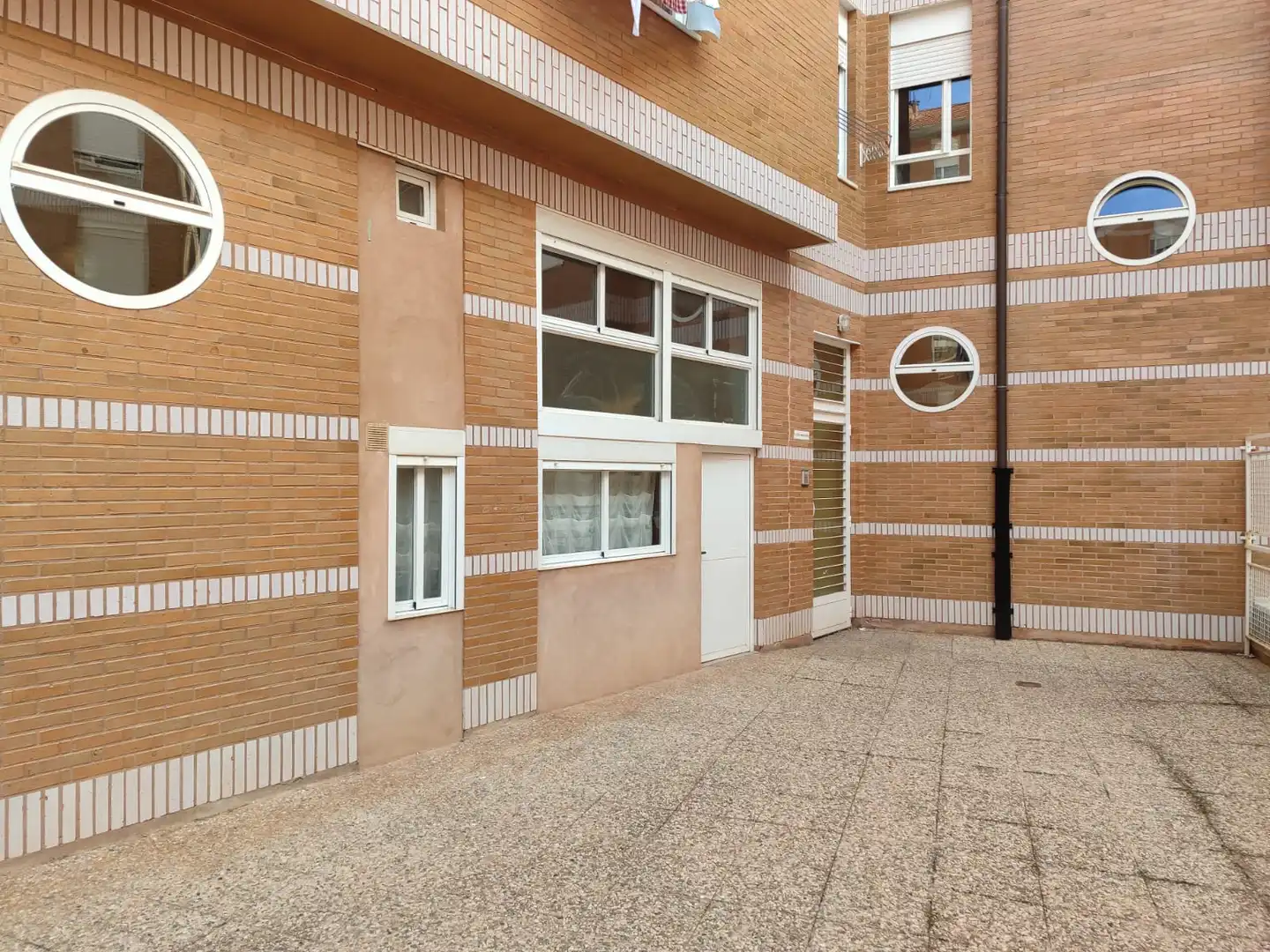 Gewerbefläche zum Verkauf in Calle Timoteo Ruiz, imagen 17