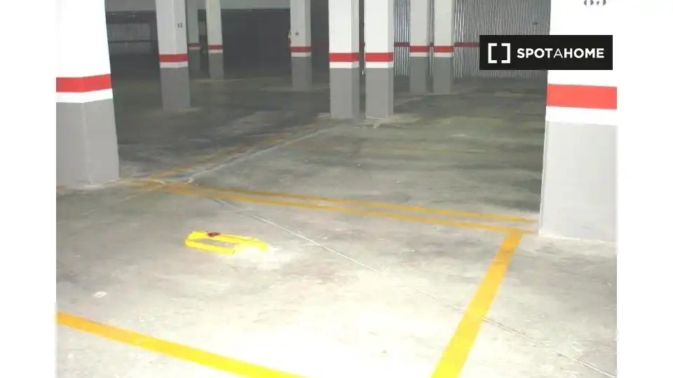 Parking of Study for share in Murcia  with Air Conditioner, Terrace and Furnished