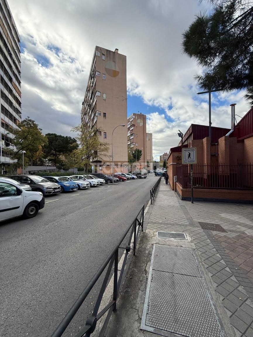 Exterior view of Flat for sale in  Madrid Capital  with Heating and Parquet flooring