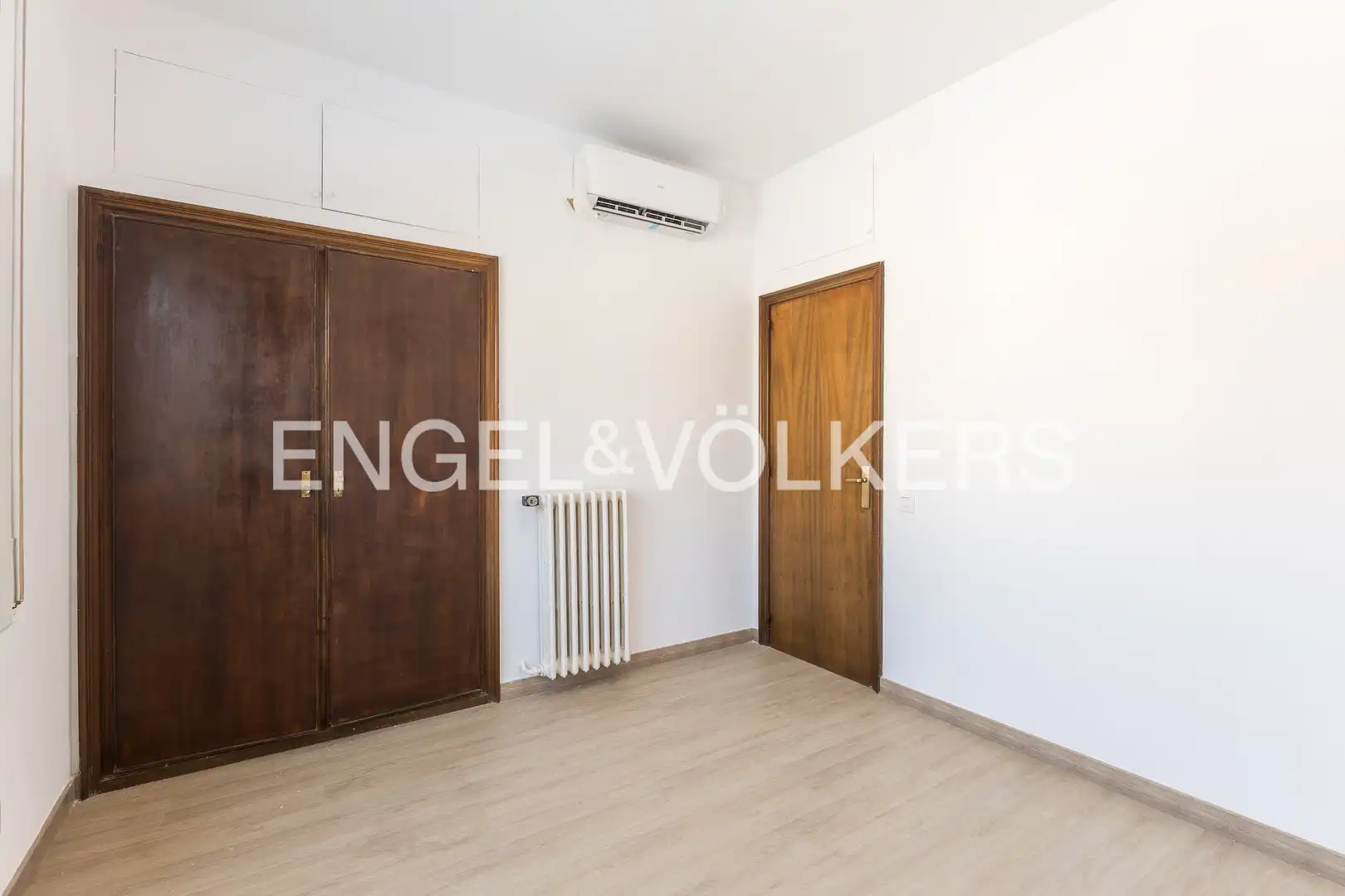 Piso de alquiler en Barcelona con Aire acondicionado, Calefacción y Parquet