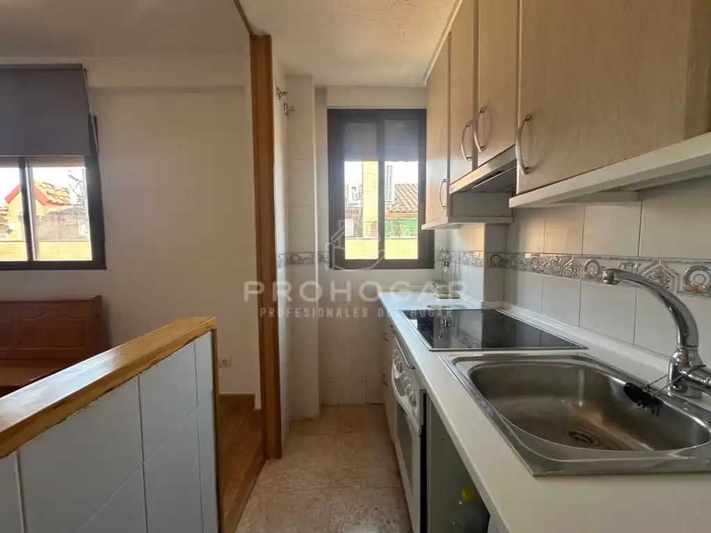 Cocina de Dúplex en venta en Torrelaguna