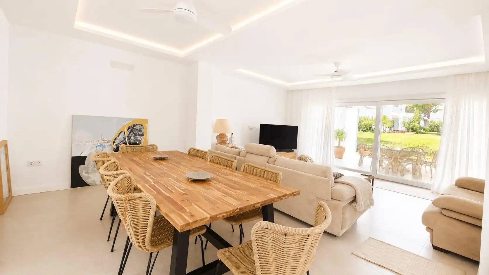Detached homes for sale in Novo Sancti Petri