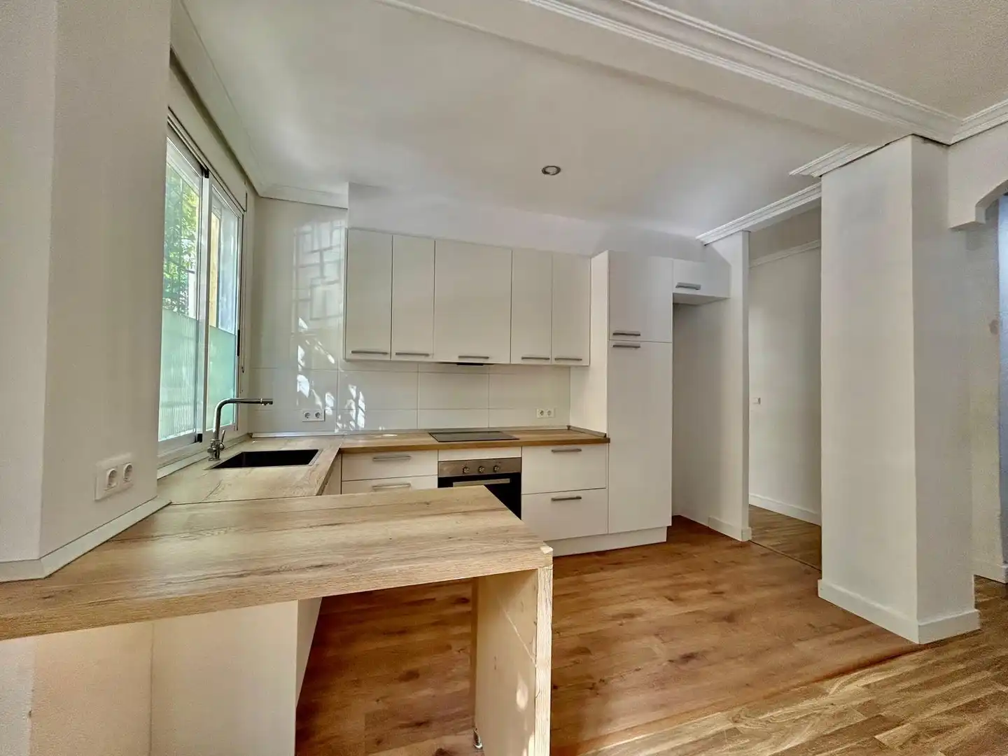 Kitchen of Ground floor for sale in Valencia