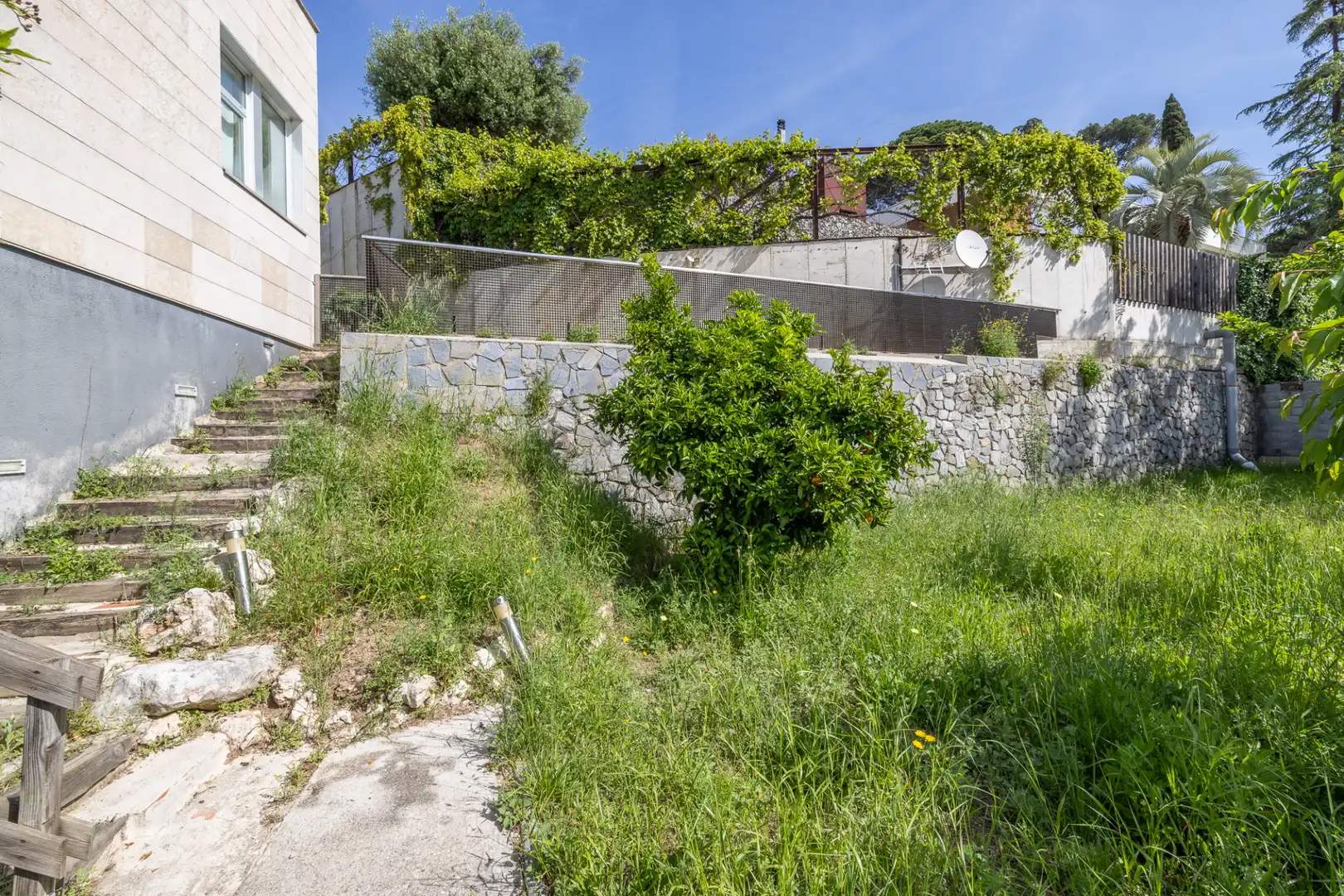 Houses for sale in Cerdanyola del Vallès  with Furnished