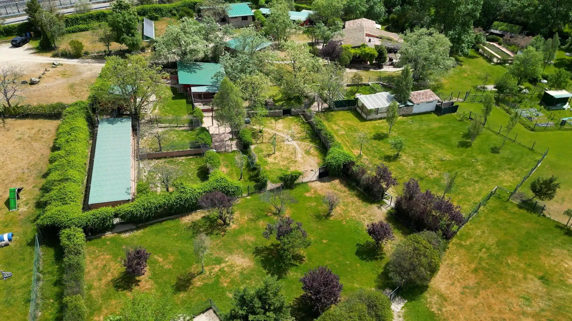 Maison rustique avec terrasse à vendre à Miraflores de la Sierra