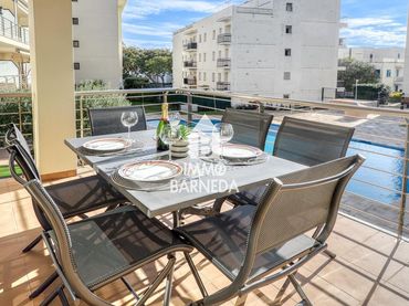 Appartamento con piscina in vendita a DE JOANOT MARTORELL 25