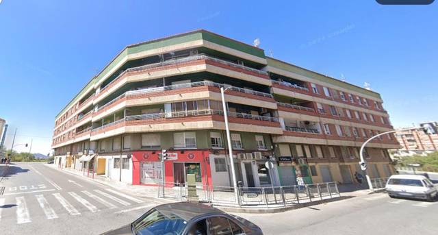 Piso en Venta en Circunvalacion en Población de Arroyo