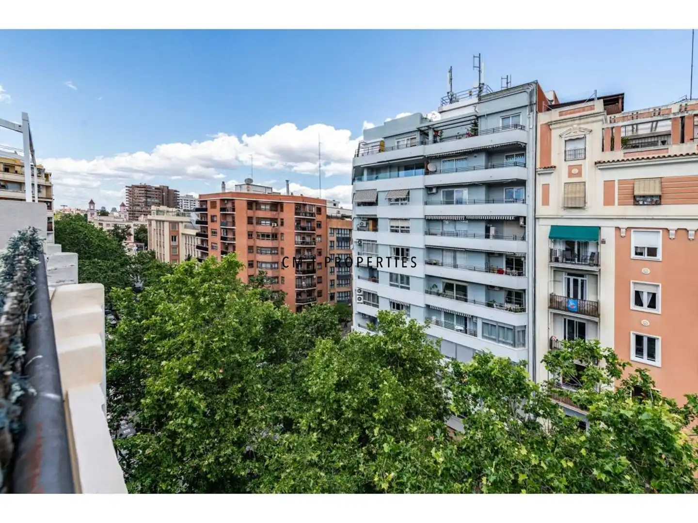 Vista exterior de Dúplex de lloguer en Valencia amb Aire condicionat, Calefacció i Parquet