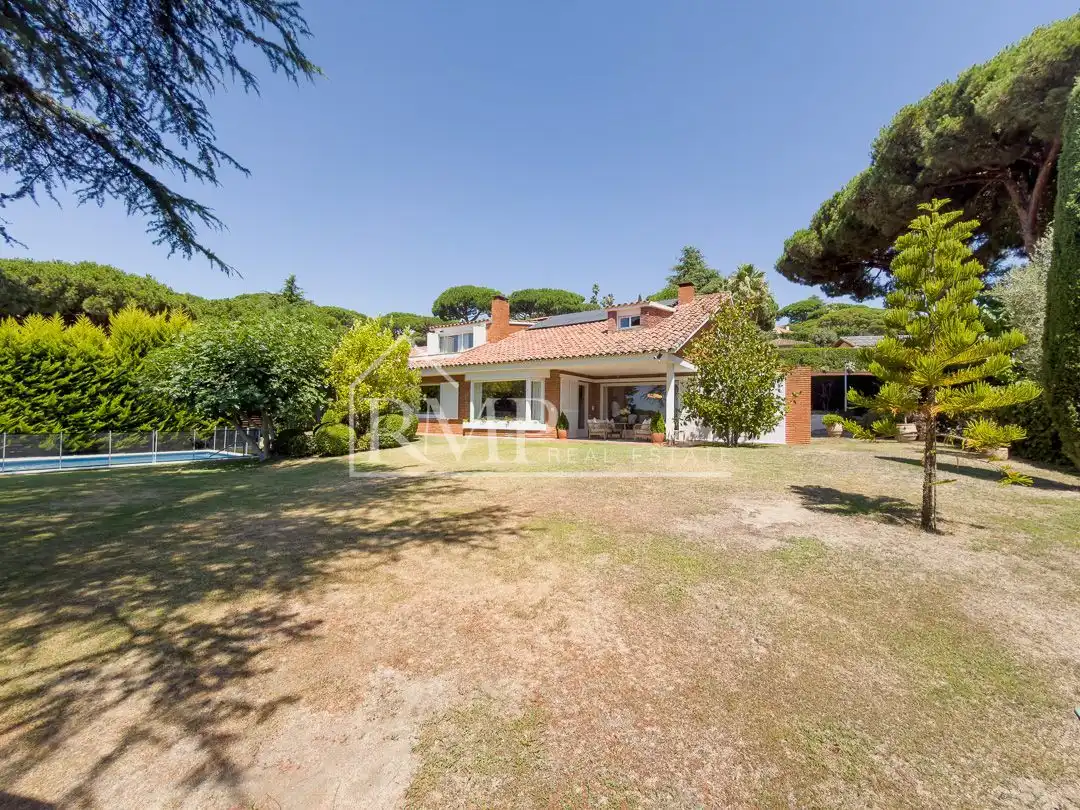 Garten von Haus oder Chalet zum Verkauf in Sant Vicenç de Montalt mit Klimaanlage, Heizung und Privatgarten