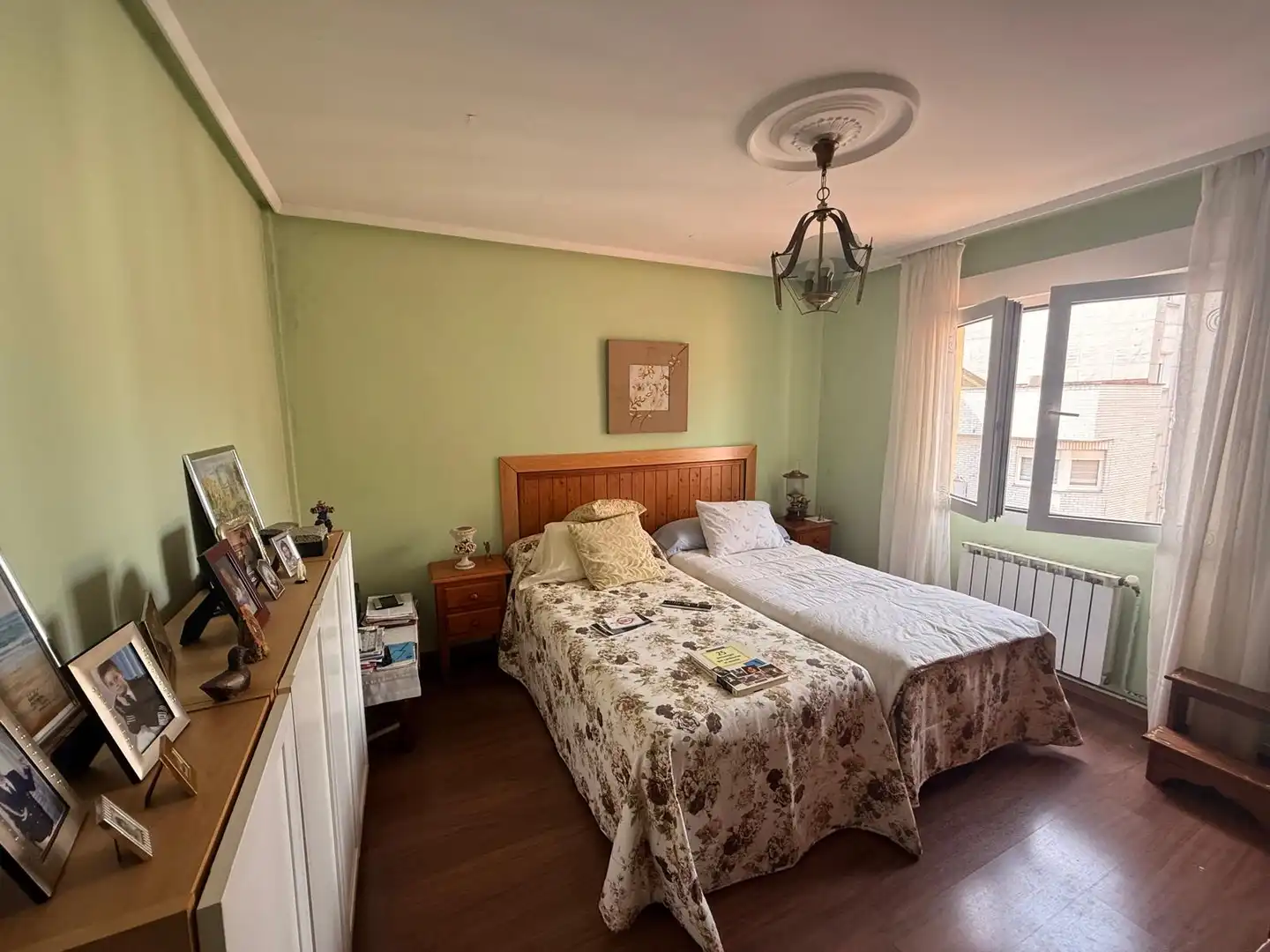 Habitación de Piso en venta en Gijón  con Calefacción