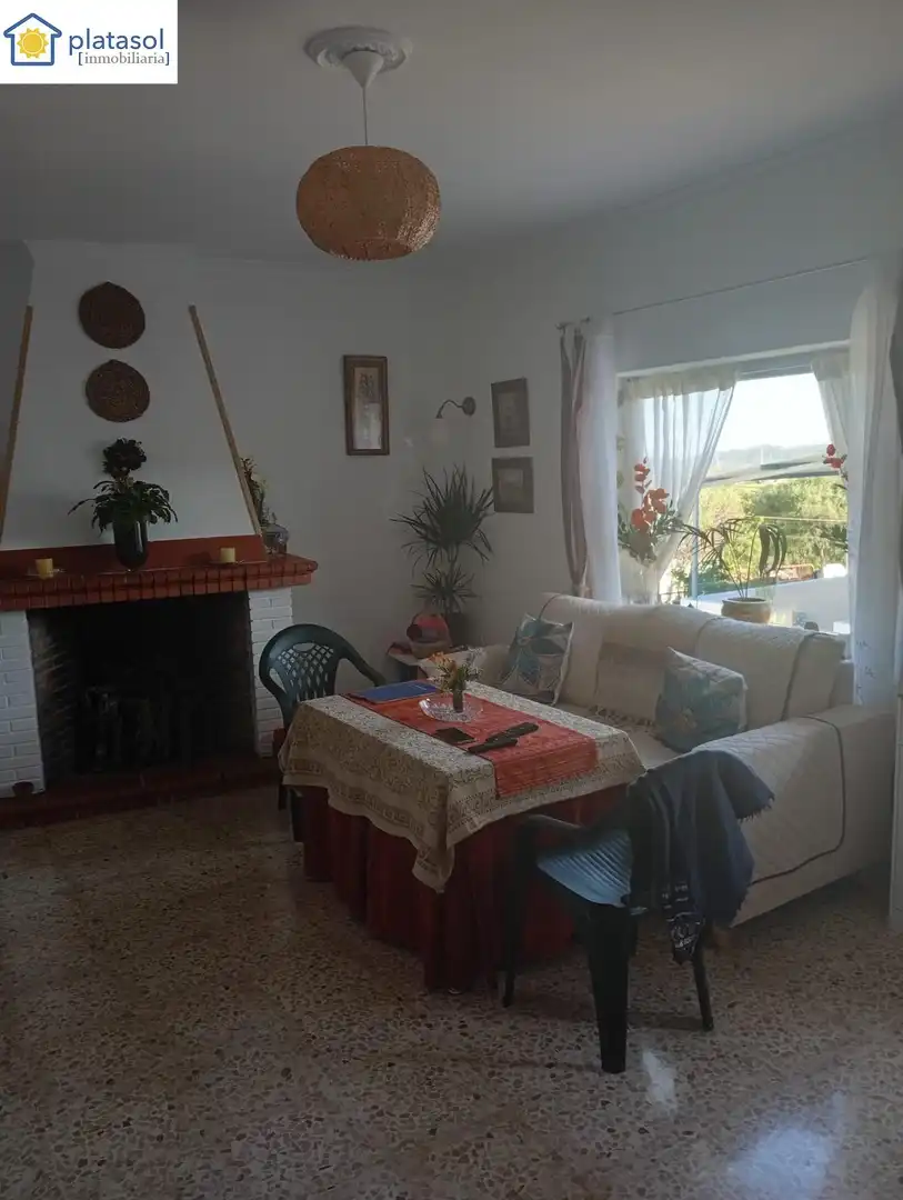 Living room of Houses for sale in El Madroño  with Terrace and Furnished