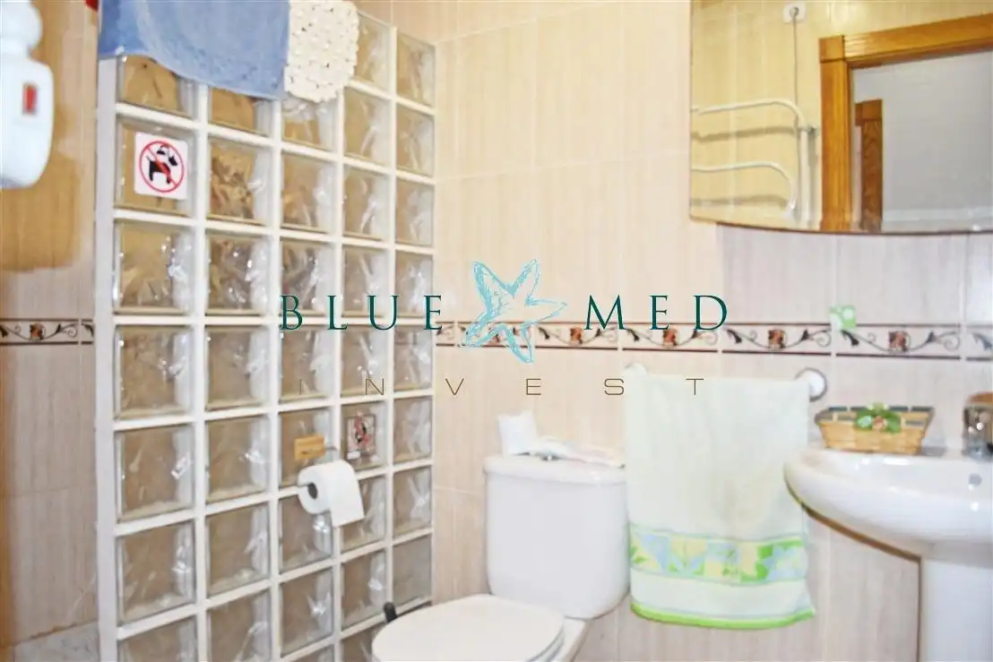 Badezimmer von Dachboden zum Verkauf in Mazarrón mit Klimaanlage, Heizung und Terrasse