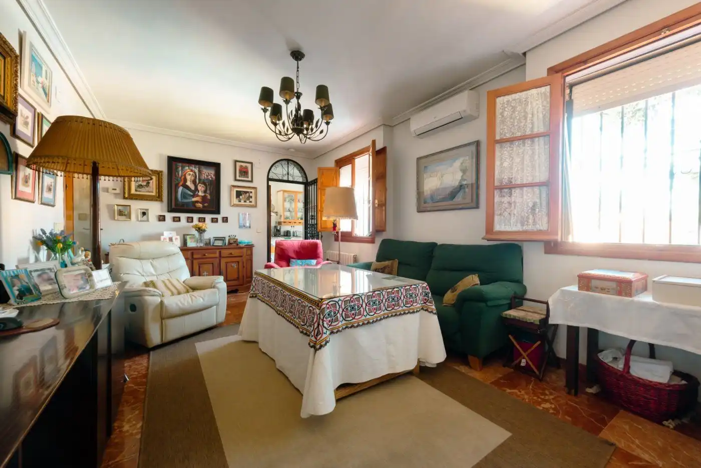 Houses for sale in Calle bartolome estaban murillo, Las Almenas
