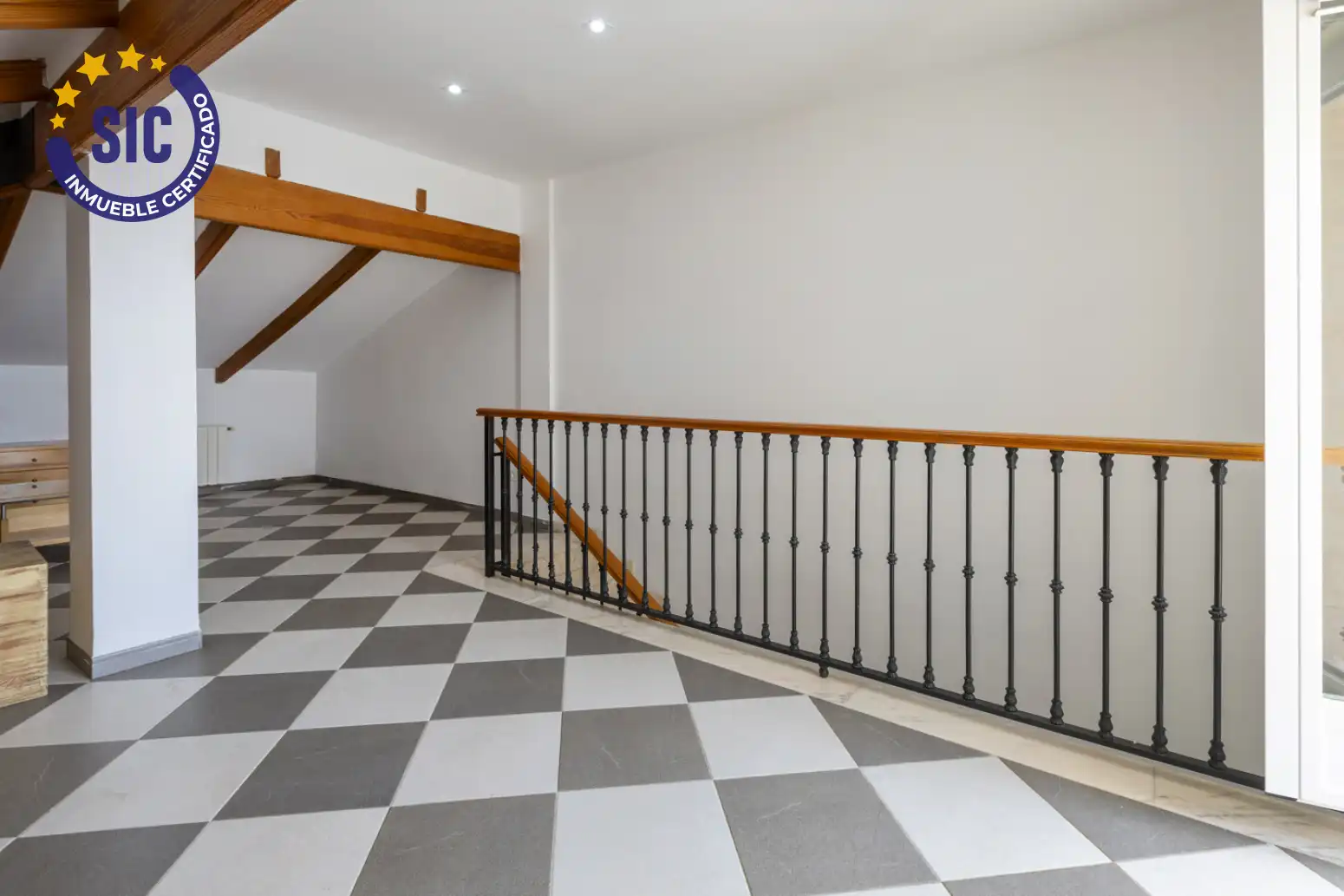 Casa adosada en venta en El Puig de Santa Maria con Aire acondicionado, Calefacción y Jardín privado