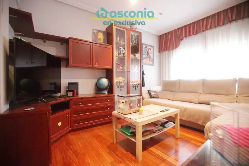 Piso con terraza en venta en Kalero - Basozelai, imagen 3