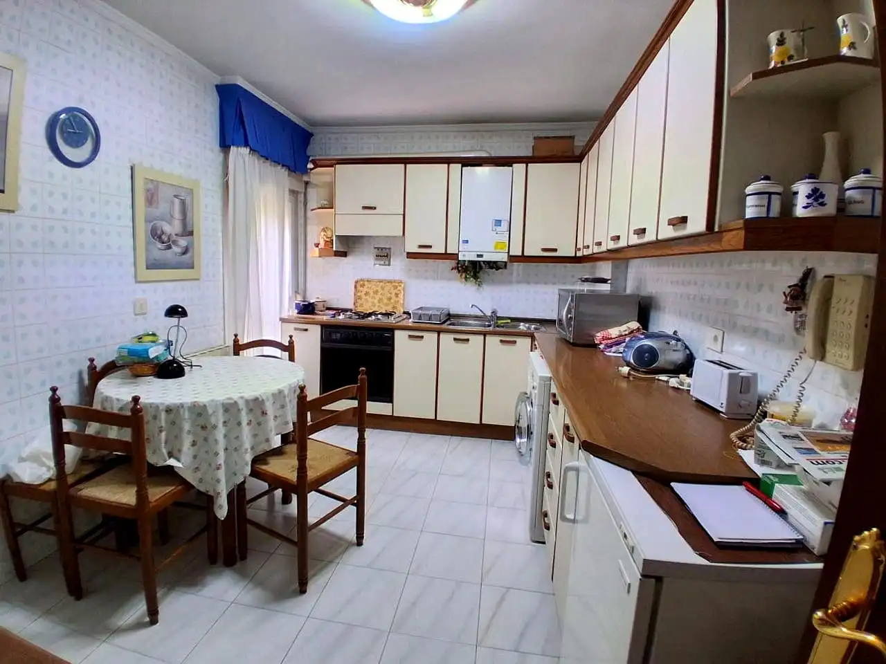 Küche von Wohnung zum Verkauf in Barakaldo  mit Heizung und Balkon