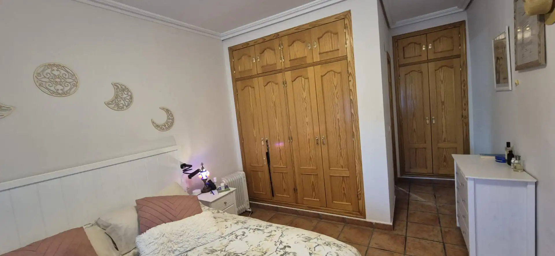 Dormitori de Casa o xalet en venda en Badajoz amb Aire condicionat, Calefacció i Jardí privat