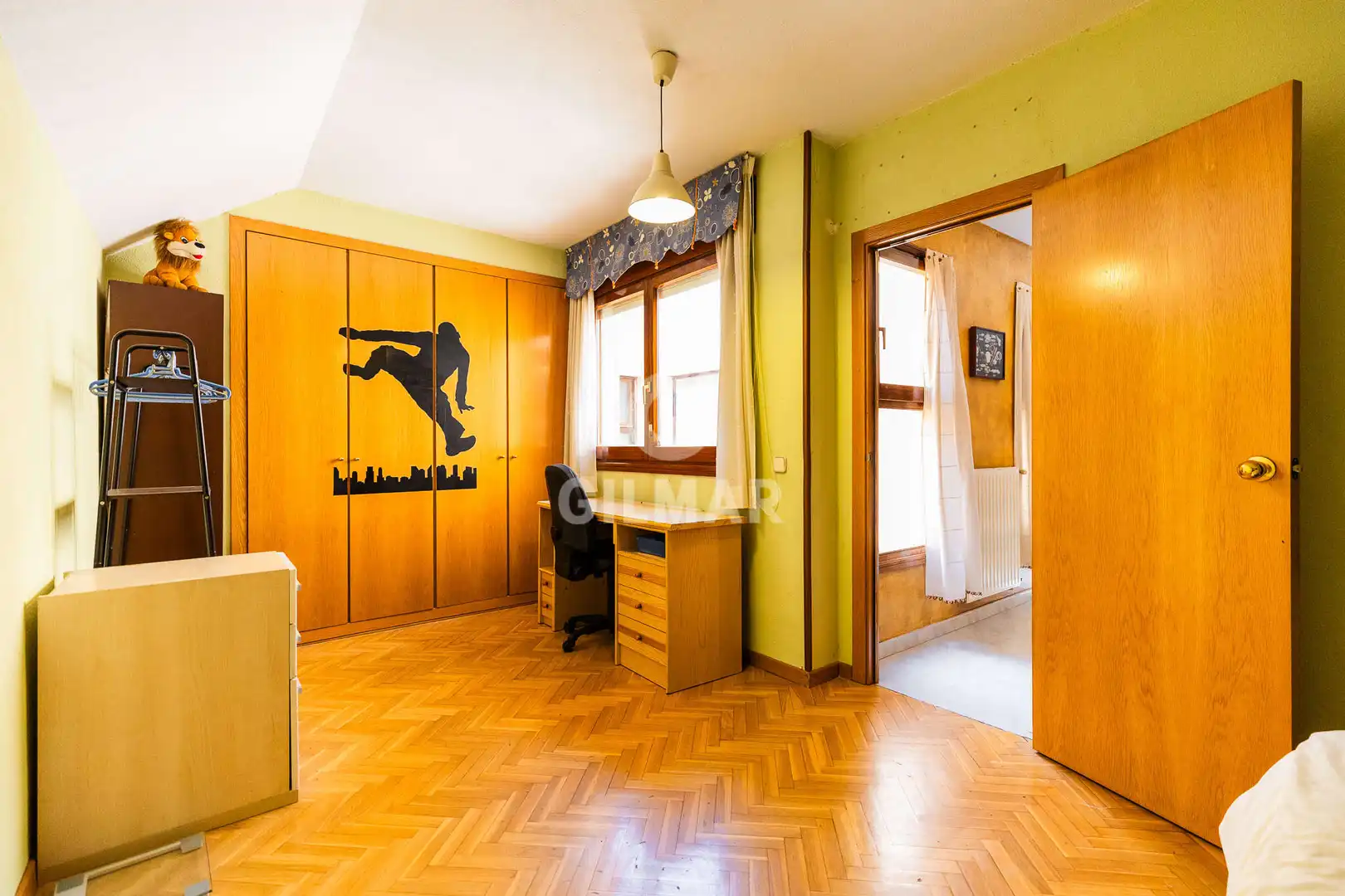 Habitación de Casa adosada en venta en Collado Villalba con Calefacción, Jardín privado y Piscina
