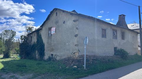 Foto 3 de Casa o chalet en venta en Calle San Pedro, 16, Carracedelo, León