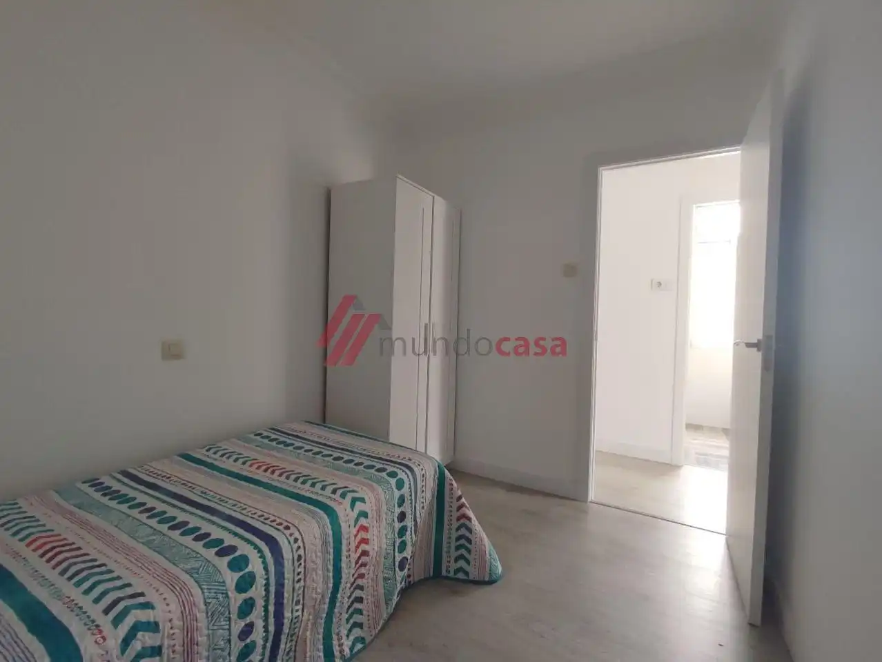 Bedroom of Flat for rent in Ferrol  with Heating and Furnished
