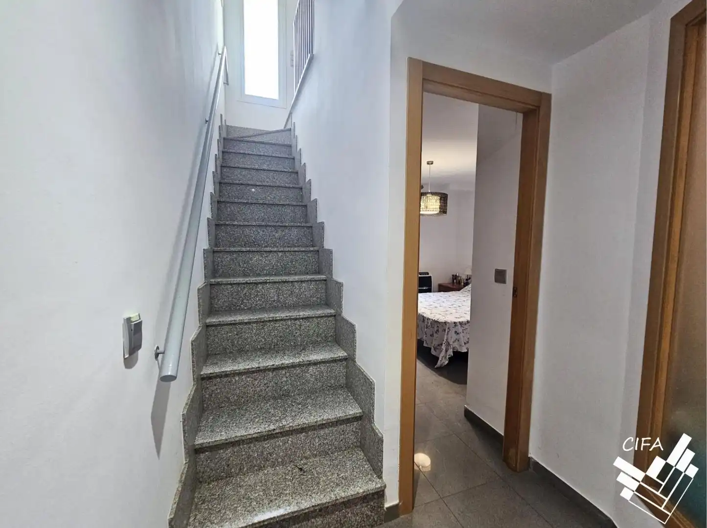 Maisonette zum Verkauf in Benicarló mit Terrasse, Balkon und Gemeinschaftspool