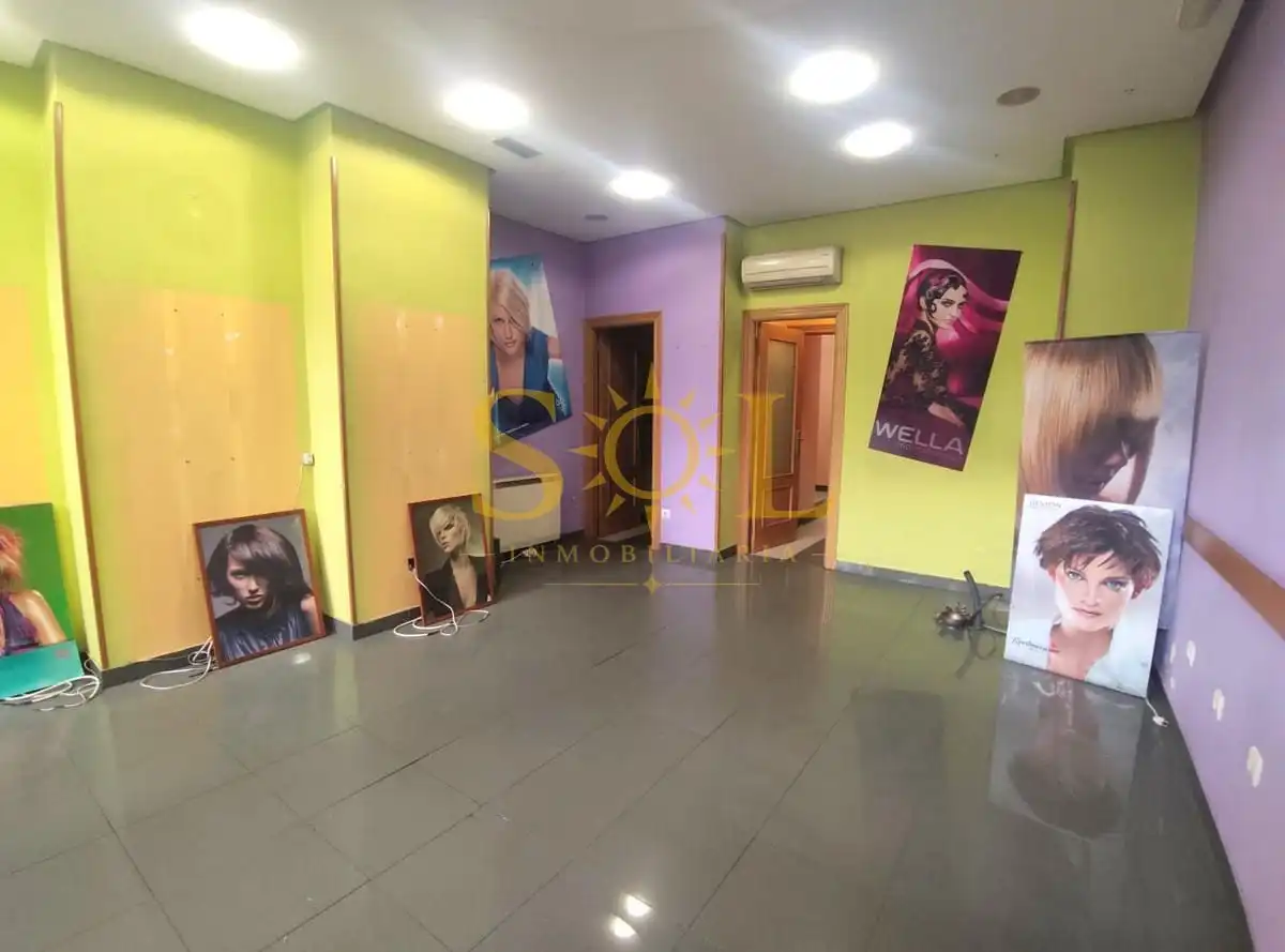 Local comercial en venda a Calle Lopez Fenar 2, imagen 5