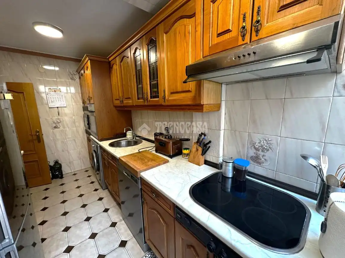 Cocina de Piso en venta en Parla con Calefacción y Amueblado