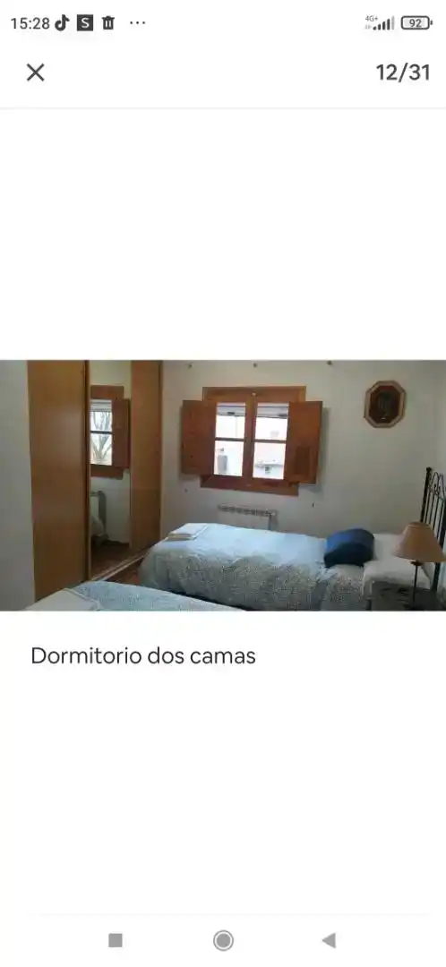 Dormitori de Casa adosada en venda en Medinaceli amb Jardí privat, Moblat i Forn