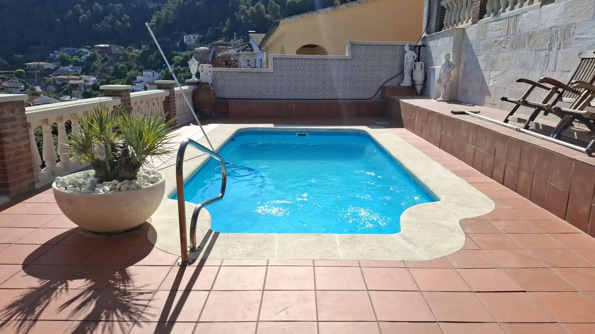 House with pool for sale in Vallirana, imagen 4