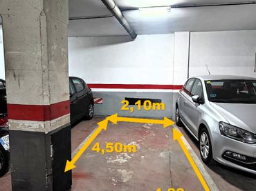 Individual en venta en Carrer de Santa Amàlia