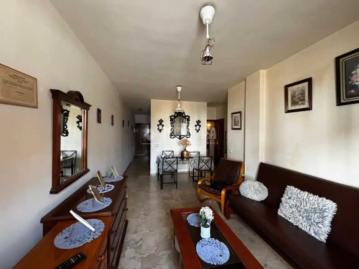 Piso en venta en Pilas