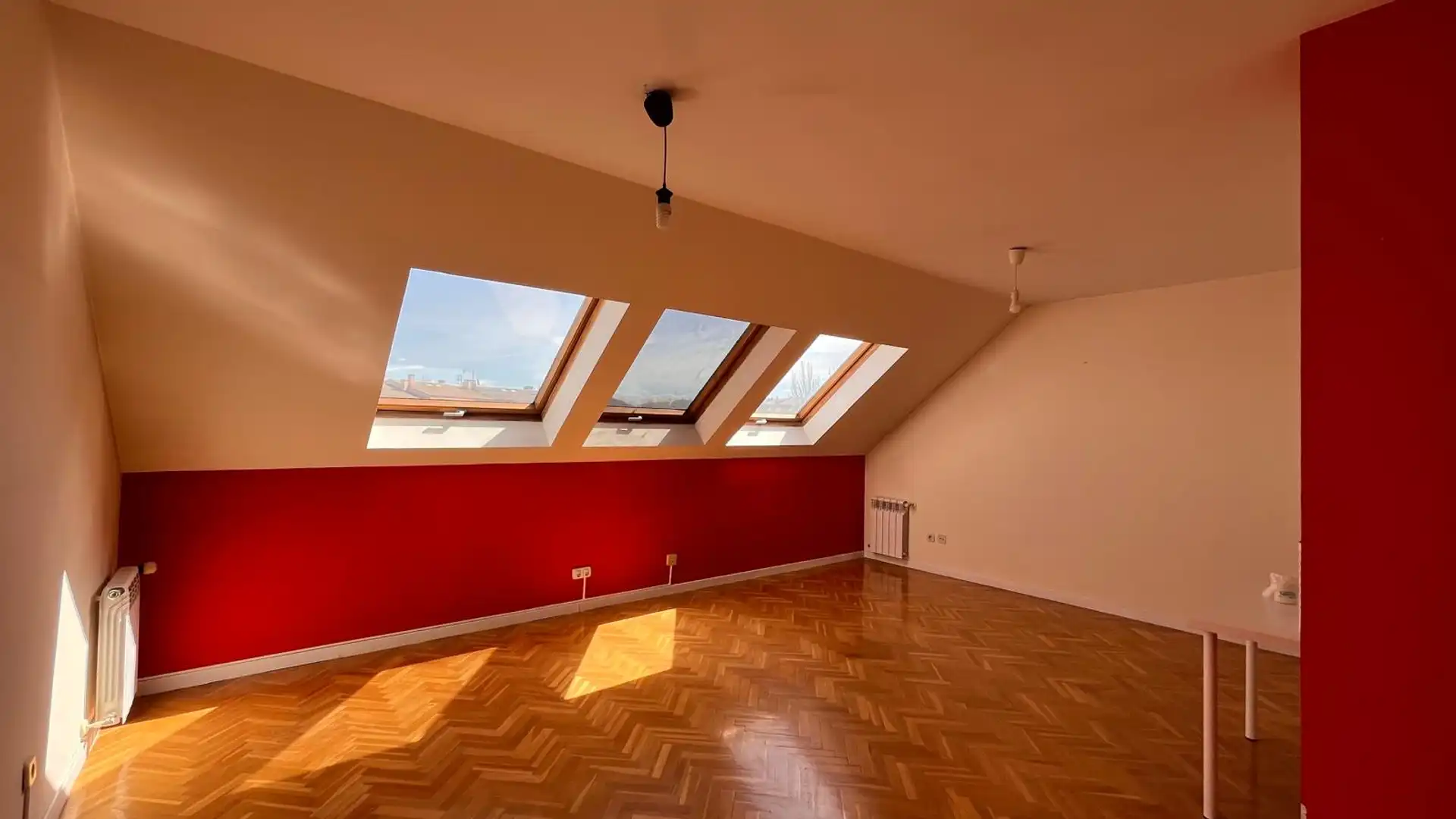 Habitación de Ático de alquiler en Majadahonda con Calefacción, Terraza y Horno