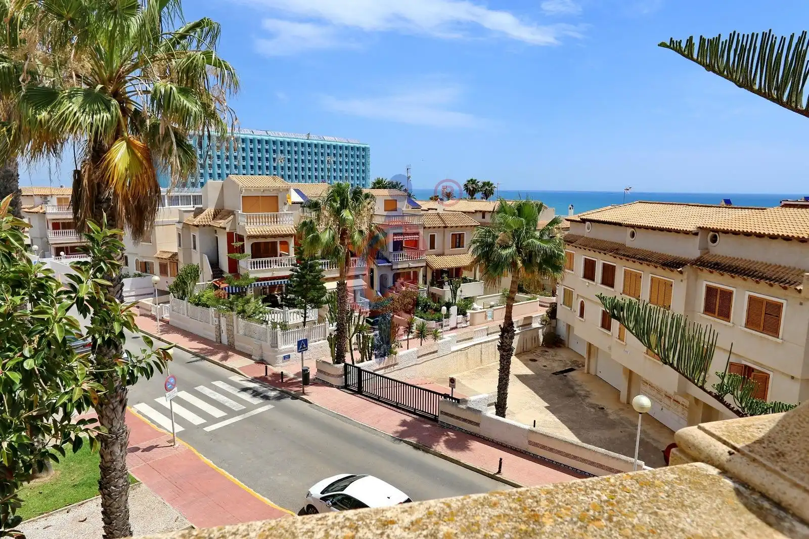 Vista exterior de Casa o chalet en venta en Guardamar del Segura con Aire acondicionado, Jardín privado y Terraza