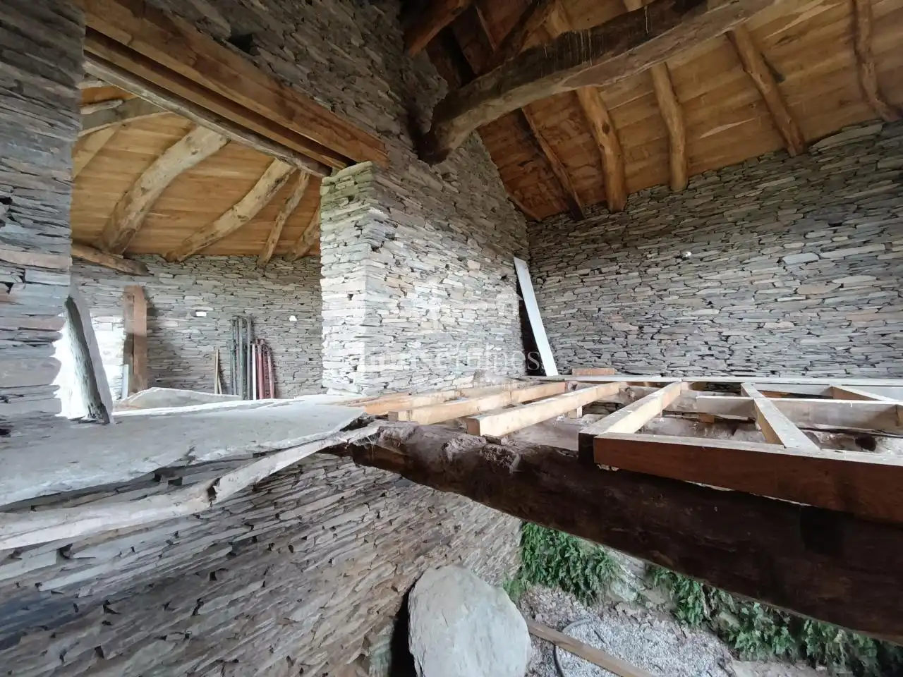 Finca rústica en venta en Lugo con Calefacción y Jardín privado