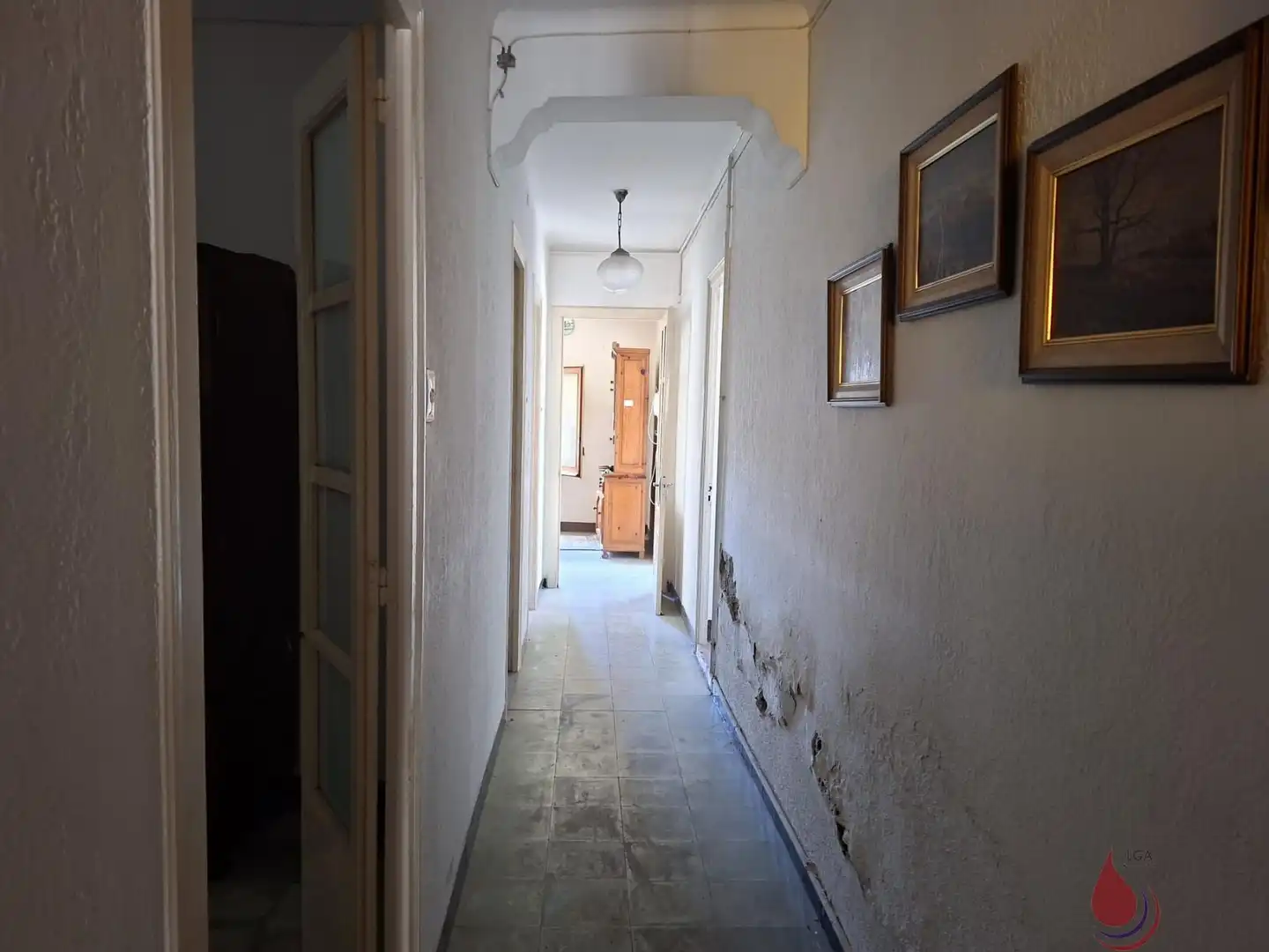 Casa amb terrassa en venda a Rafael casanova 45, imagen 2
