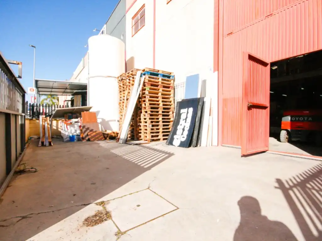 Exterior view of Industrial buildings for sale in Alhaurín El Grande