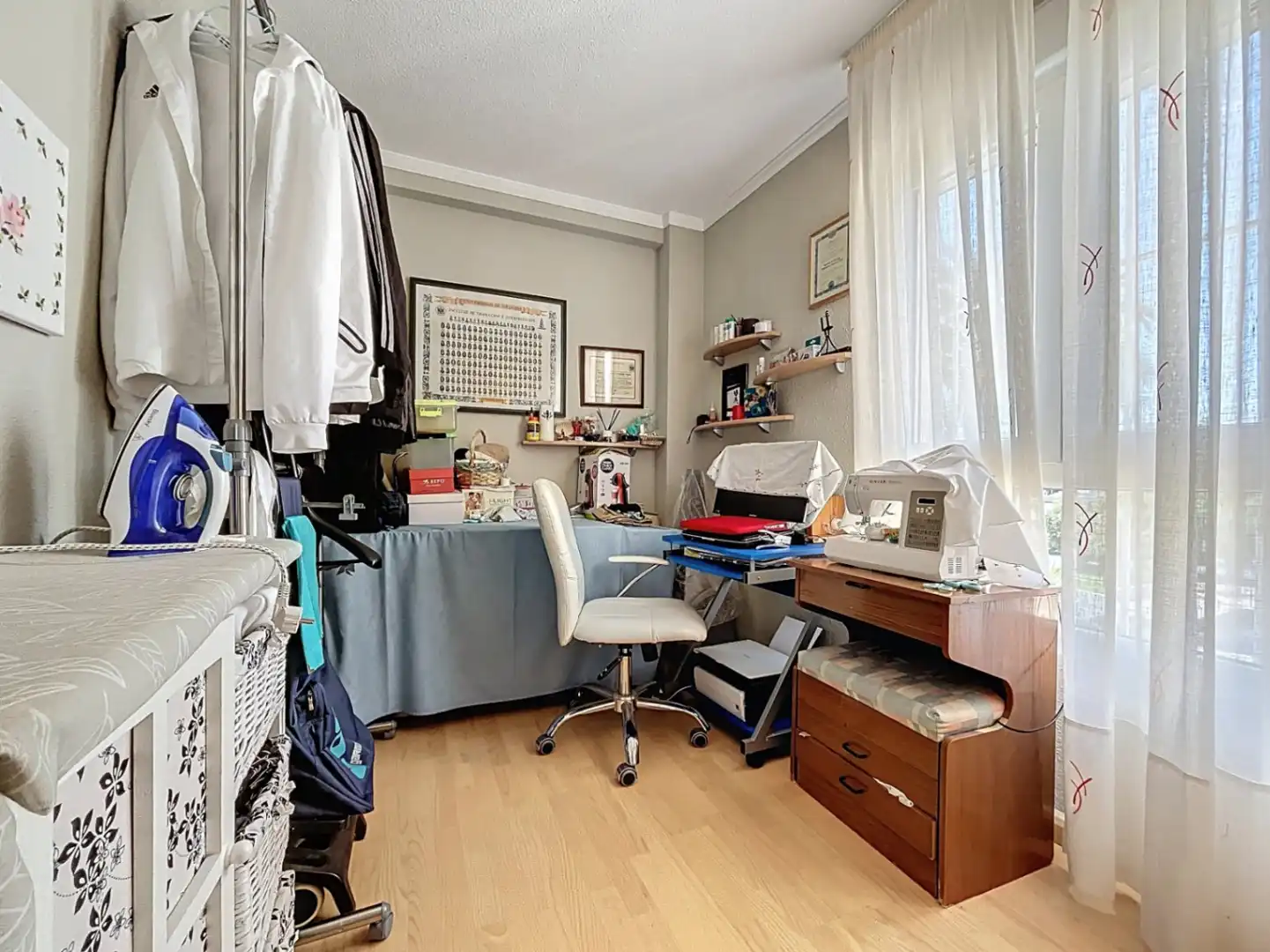 Schlafzimmer von Wohnung zum Verkauf in L'Alfàs del Pi mit Klimaanlage, Privatgarten und Schwimmbad