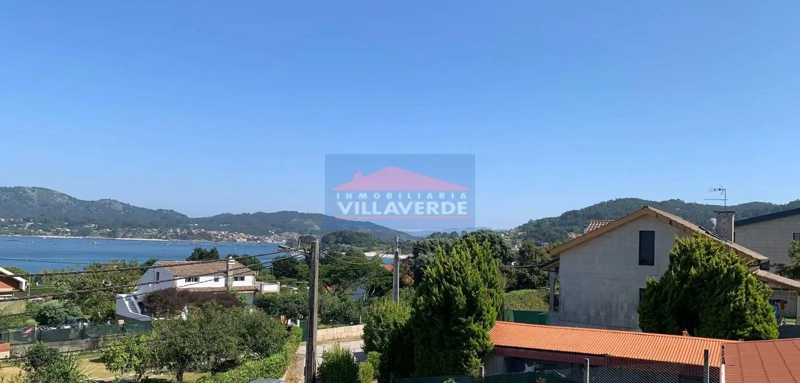 Exterior view of Flat for sale in Cangas 