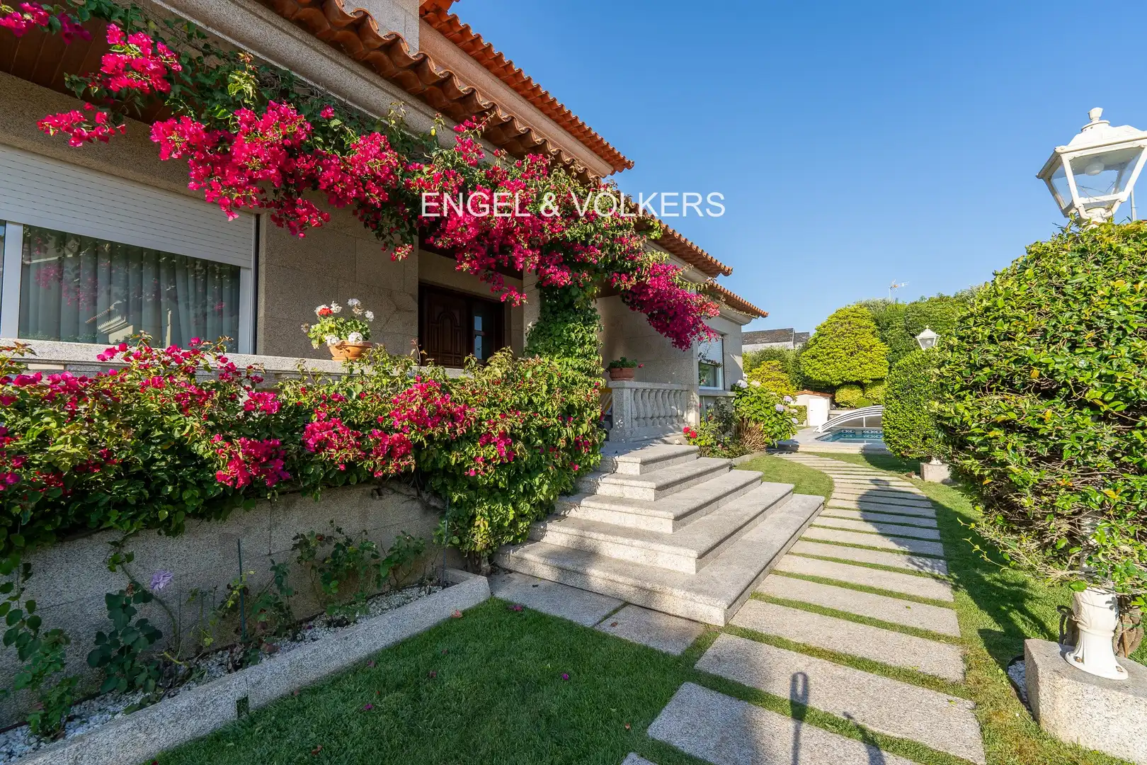 House with terrace for sale in Nigrán centro, imagen 6